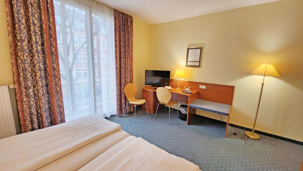 Hotel Amadeus Dresden Neustadt Екстер'єр фото